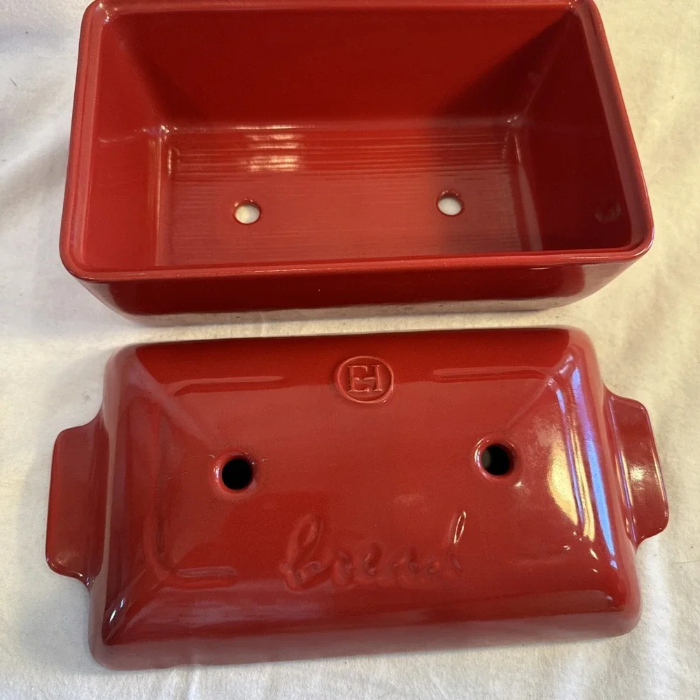 Emile Henry Made In France Bread Loaf Baker, 9x5